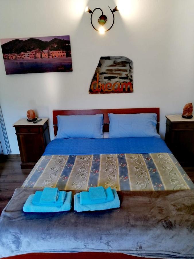 B&B Il Girasole Finale Ligure Eksteriør bilde