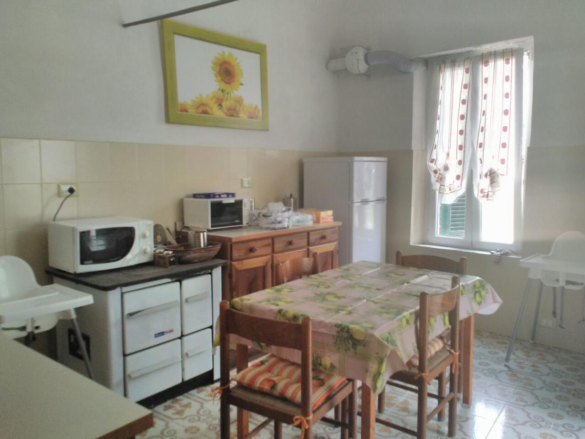 B&B Il Girasole Finale Ligure Eksteriør bilde